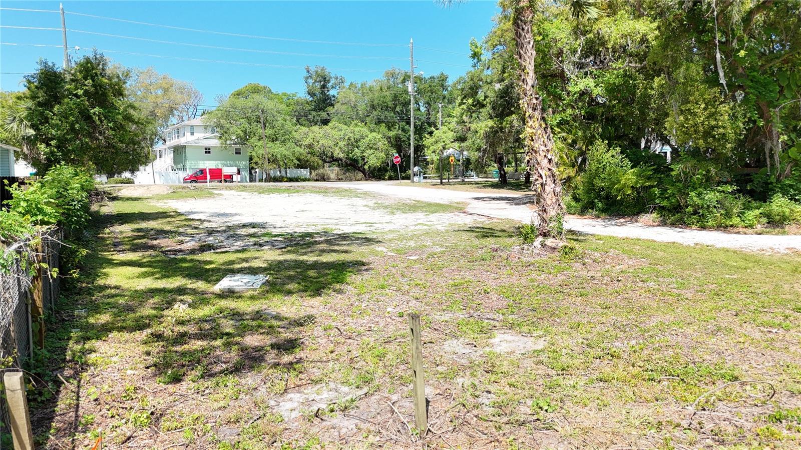 290 ORANGE ST Property Photo 1