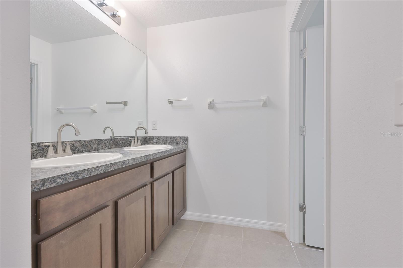 5461 Magdalene Way Property Photo 32
