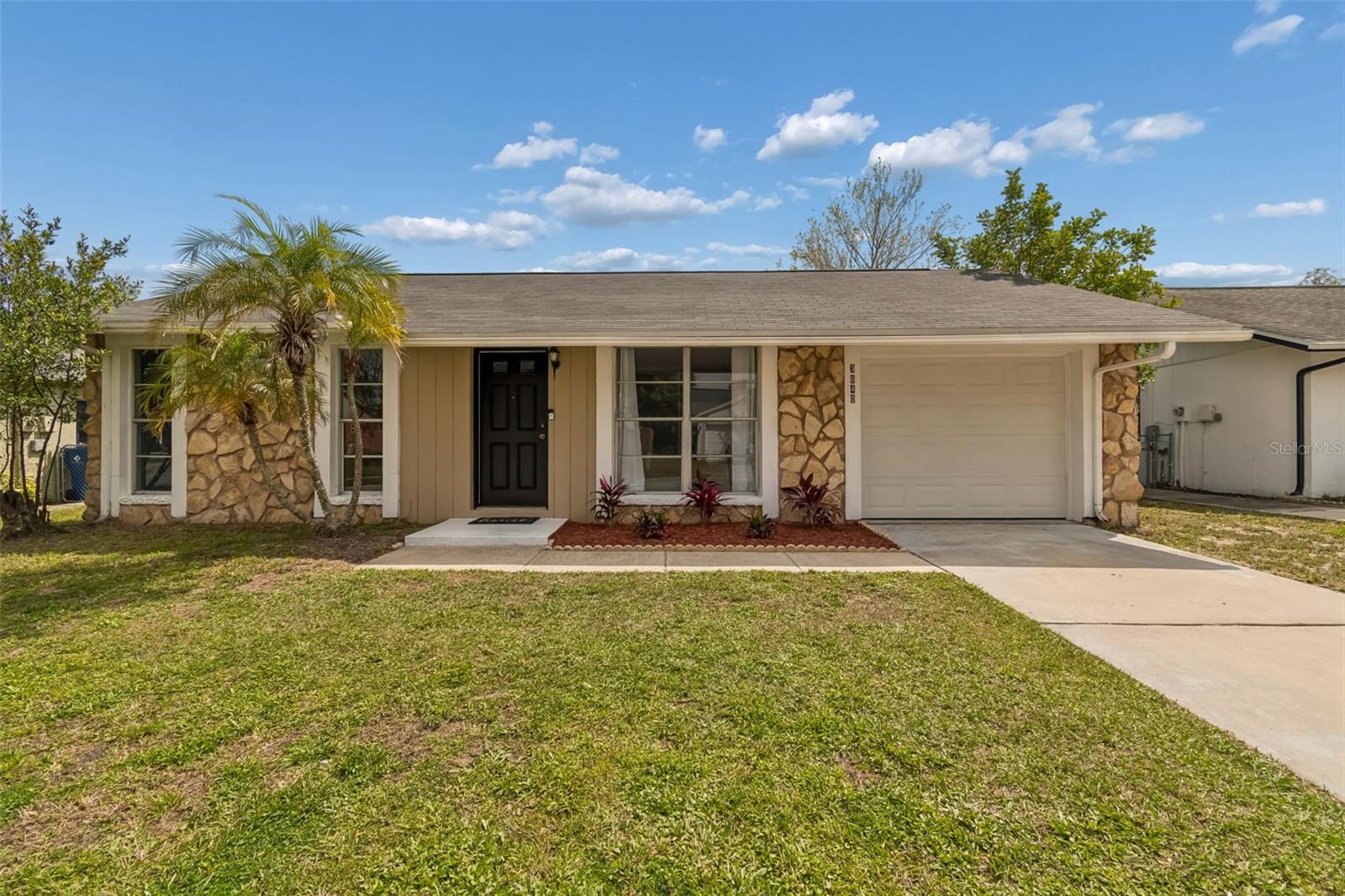 3640 Murrow St Property Photo 1