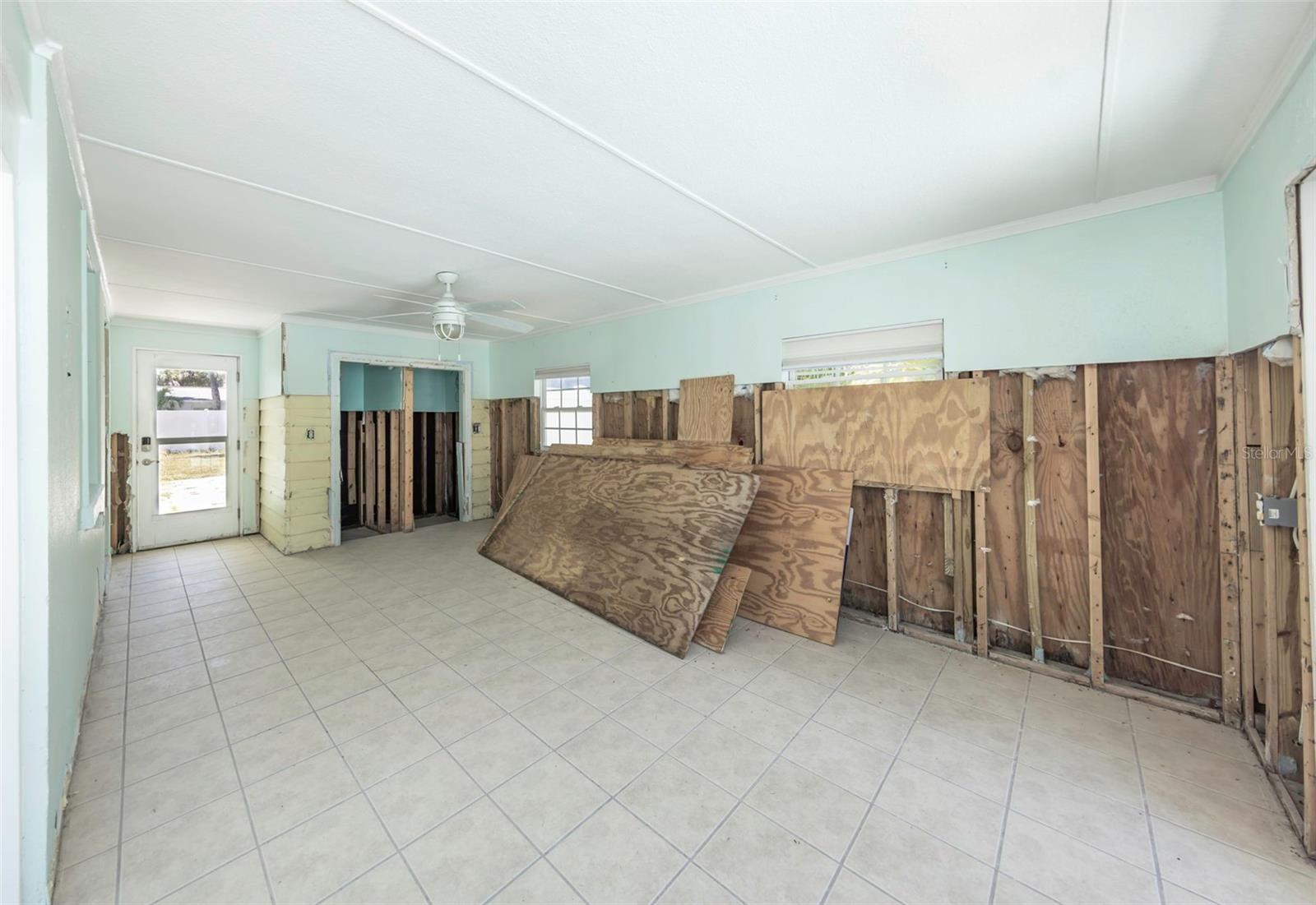 875 Bruce Ave Property Photo 10