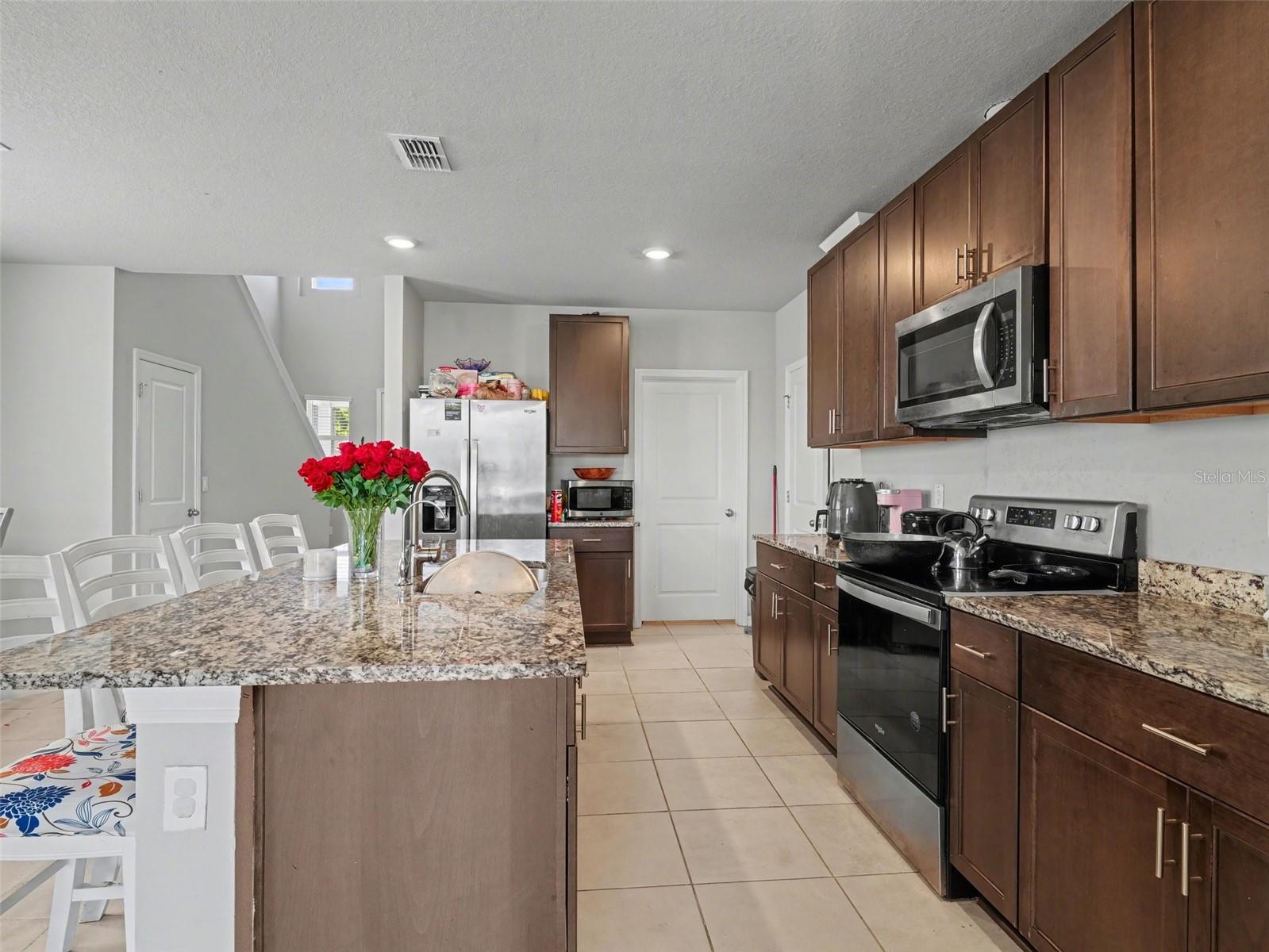 7144 Boggy Creek Pl Property Photo 8