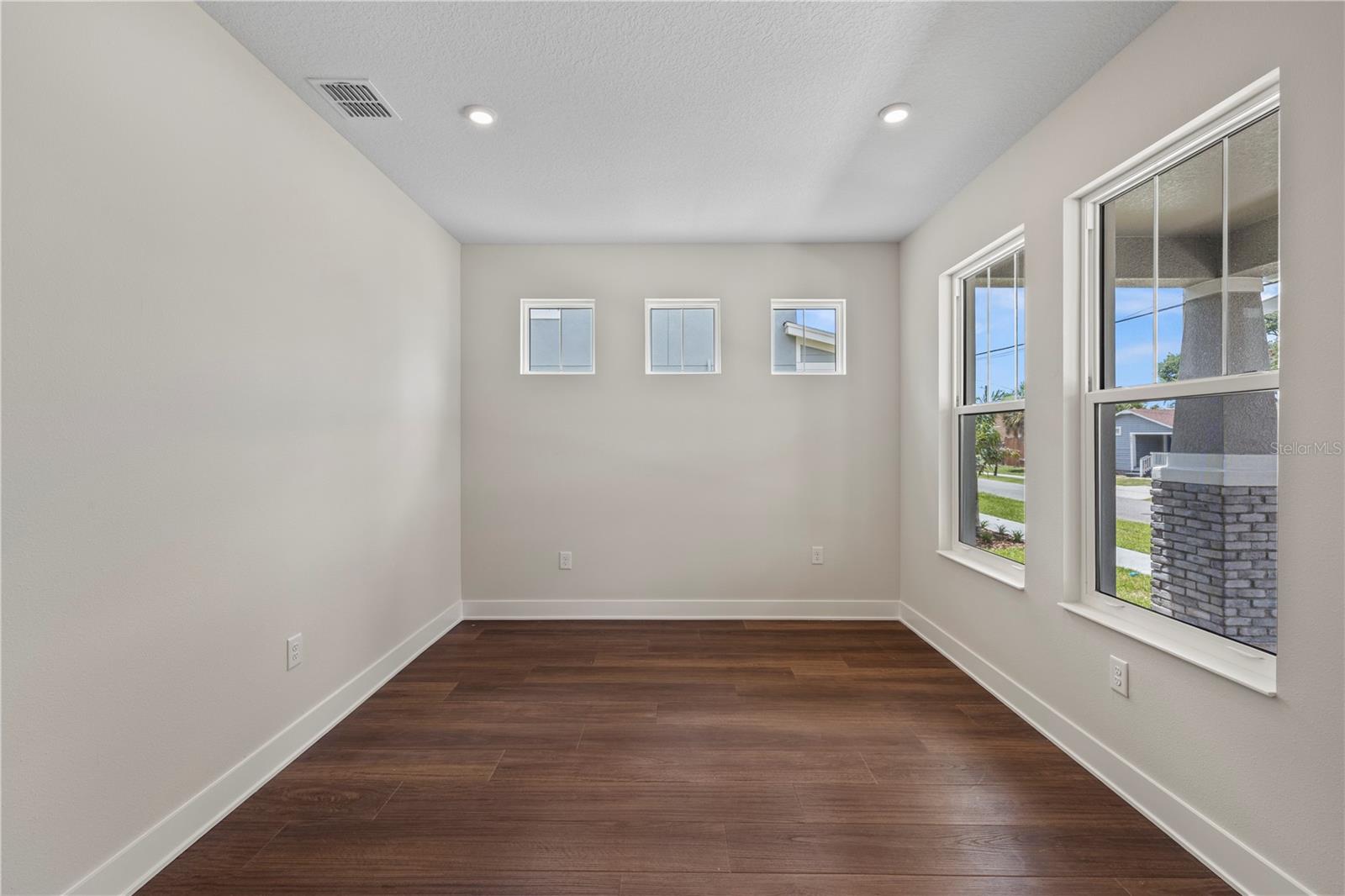 1522 W Arch St Property Photo 16