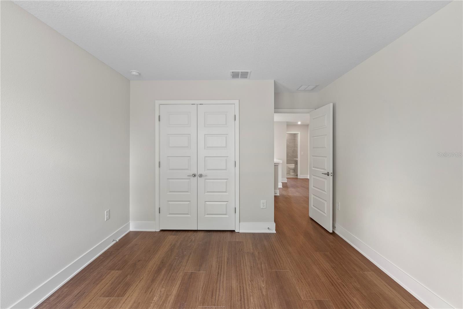 1522 W Arch St Property Photo 26