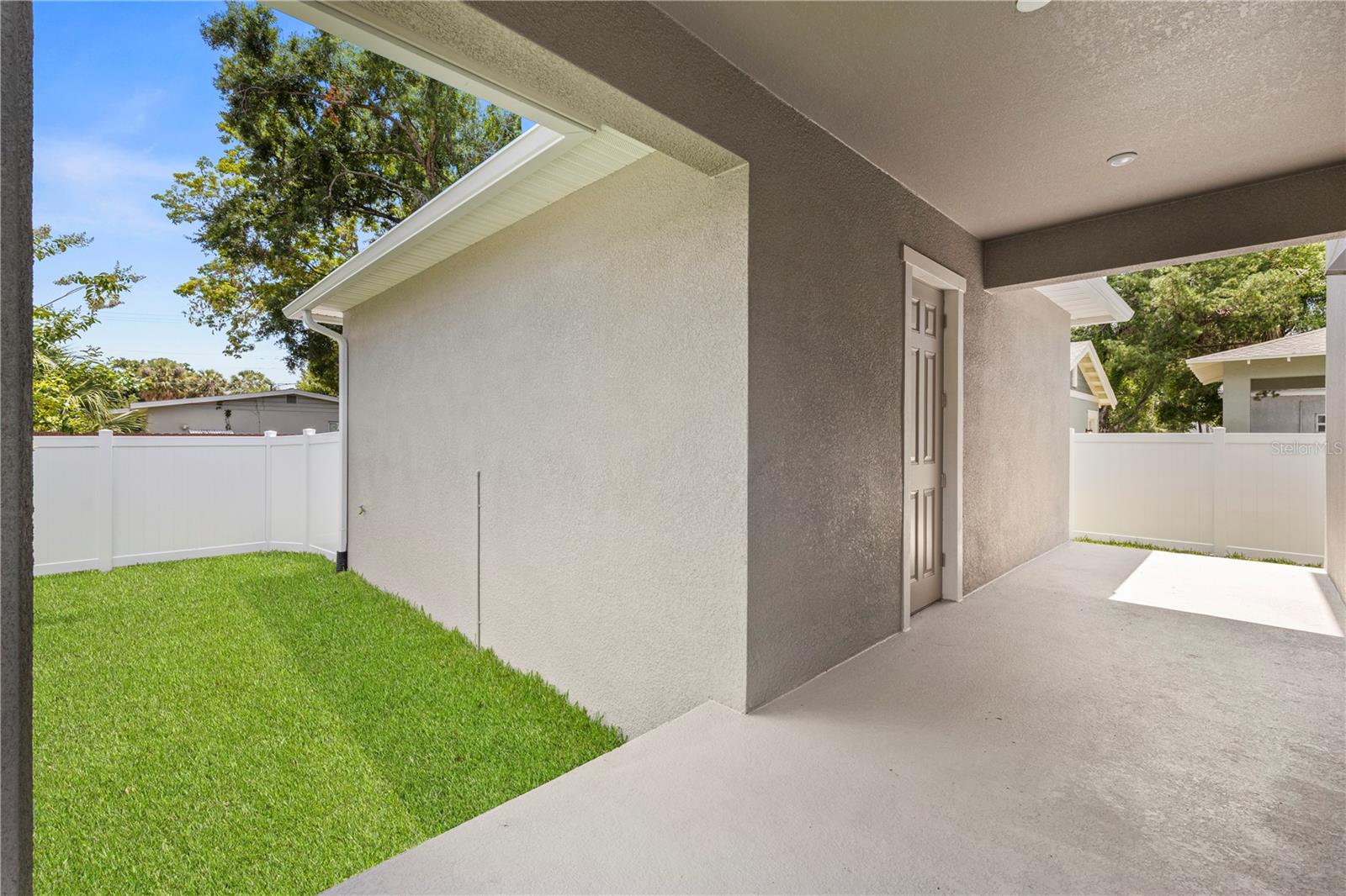 1522 W Arch St Property Photo 42