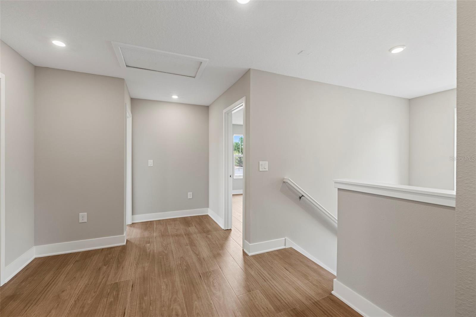 1526 W Arch St Property Photo 37