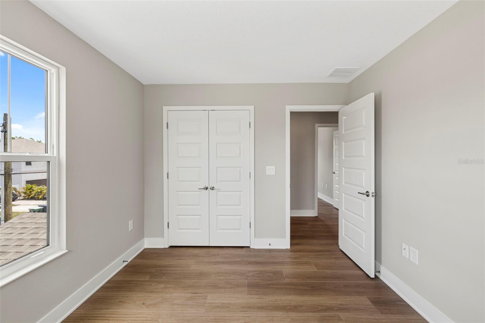 1526 W Arch St Property Photo 44