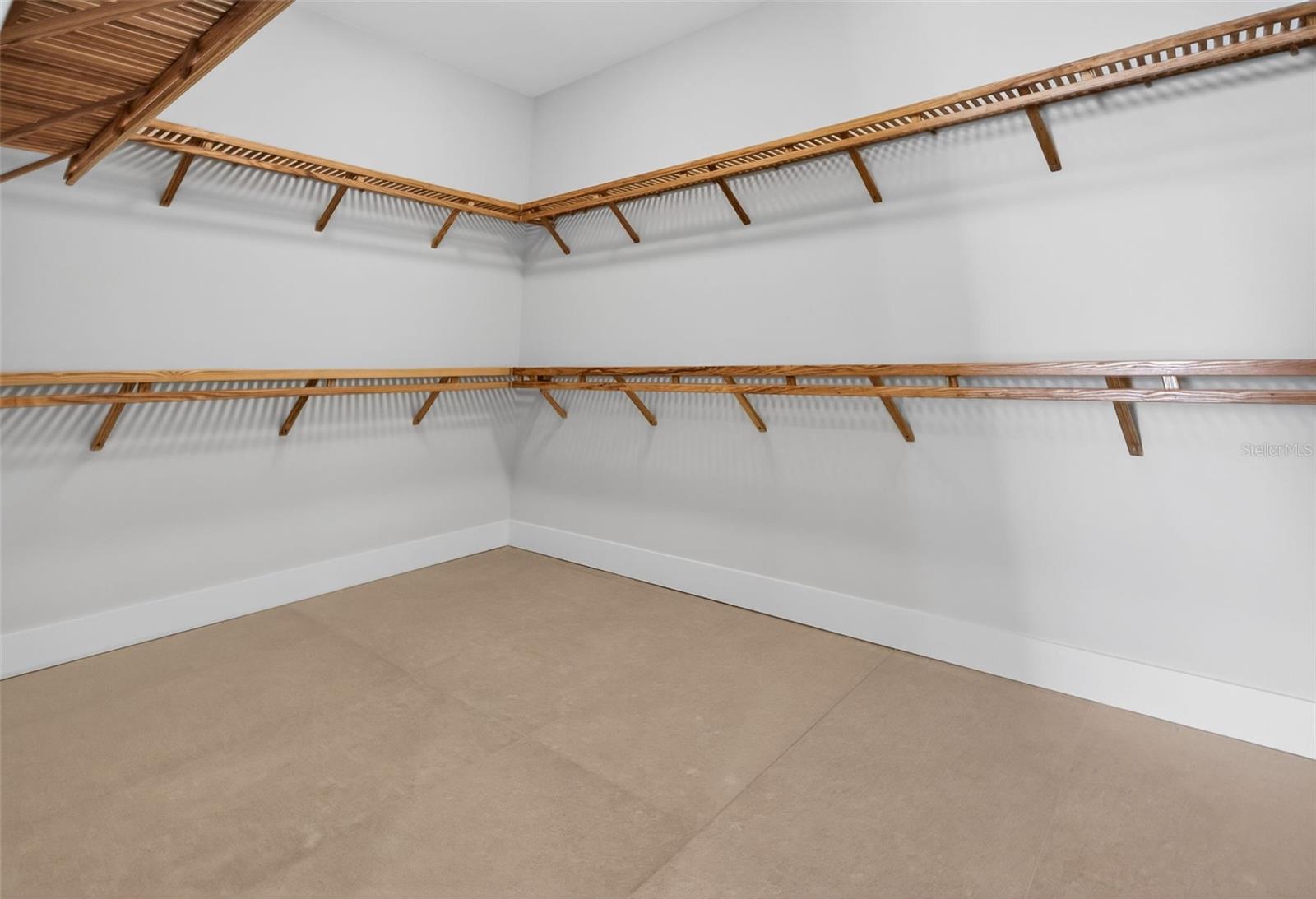 275 1st Ave S #4202 Property Photo 40
