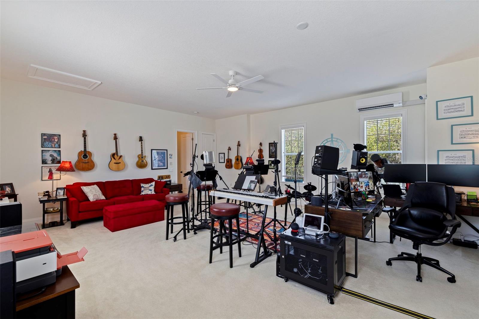125 Commonwealth Ct N Property Photo 29