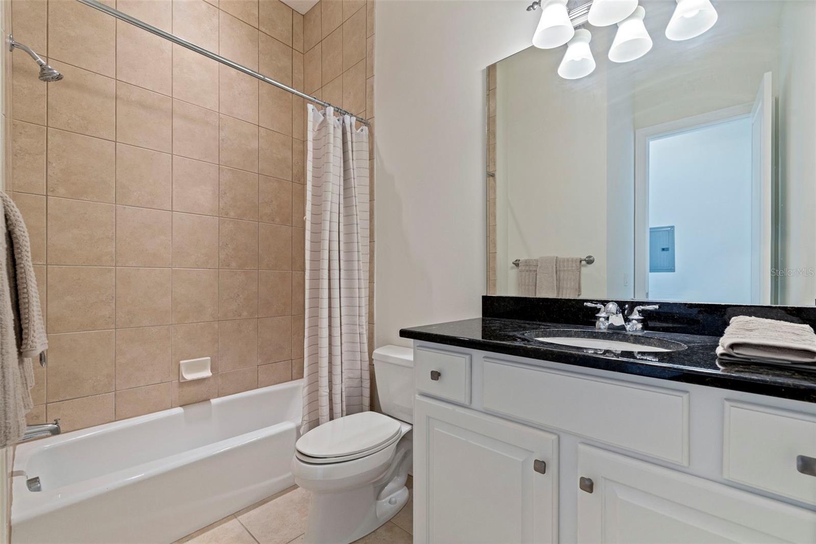125 Commonwealth Ct N Property Photo 41