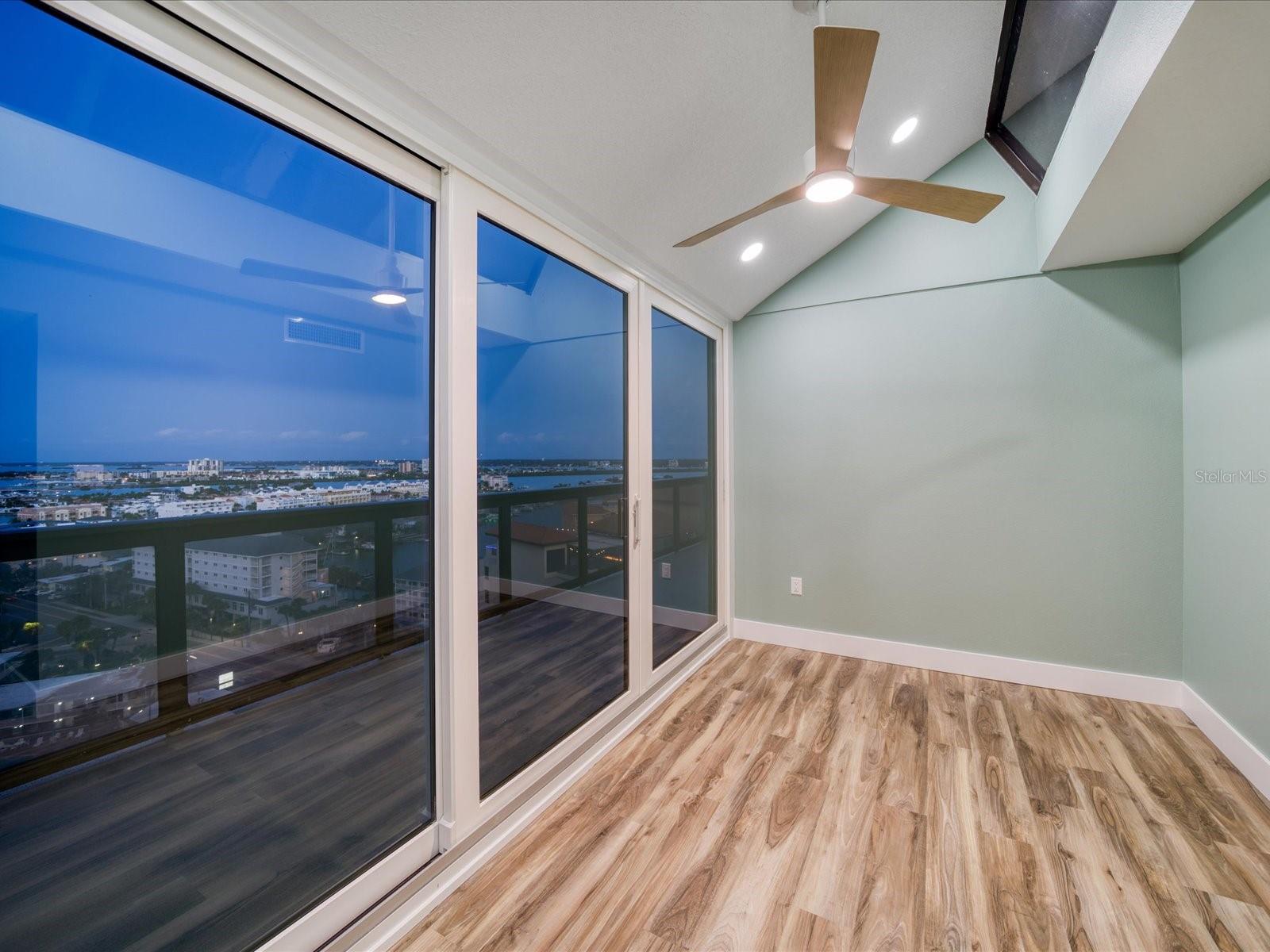 450 Gulfview Blvd S #1708 Property Photo 57