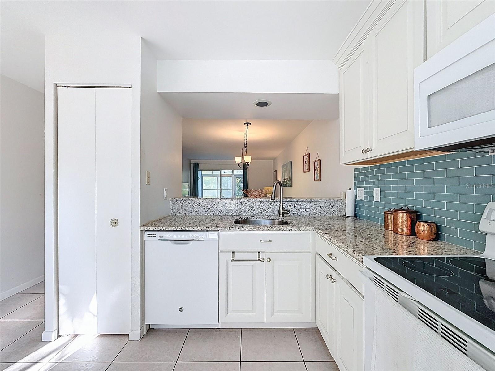 4833 Myrtle Oak Dr #12 Property Photo 11