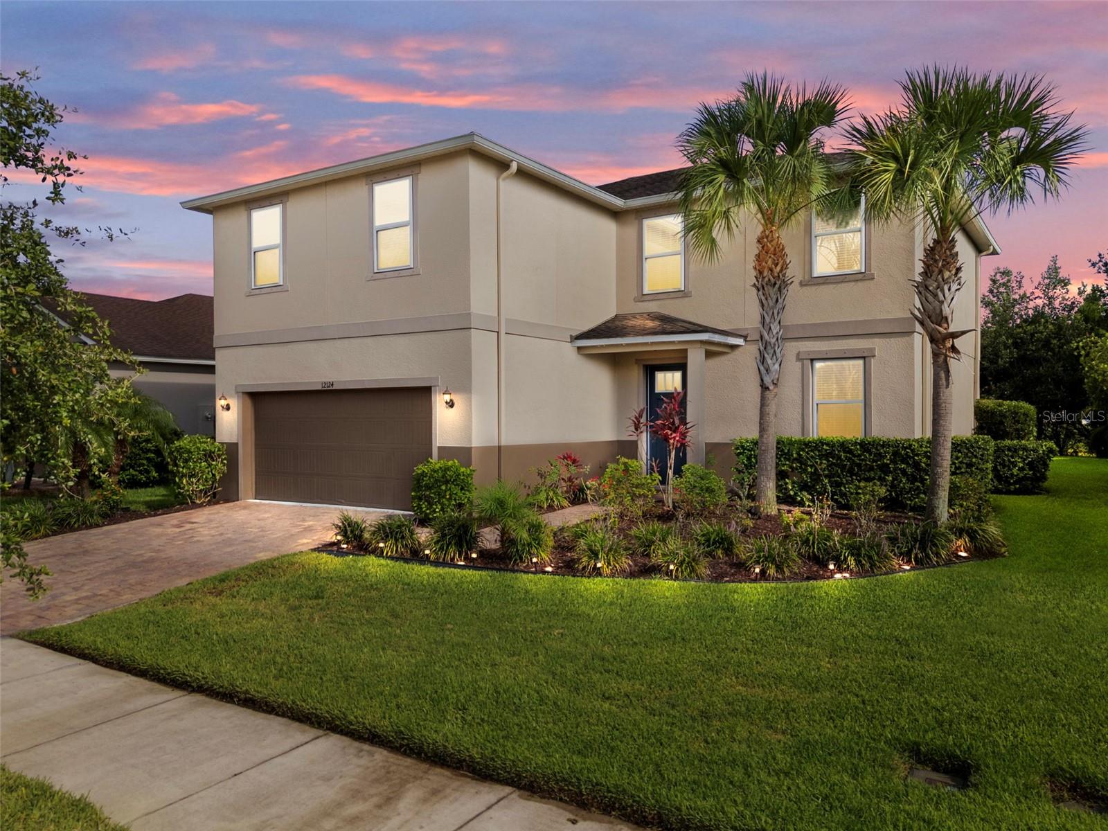 12124 LAKE BLVD