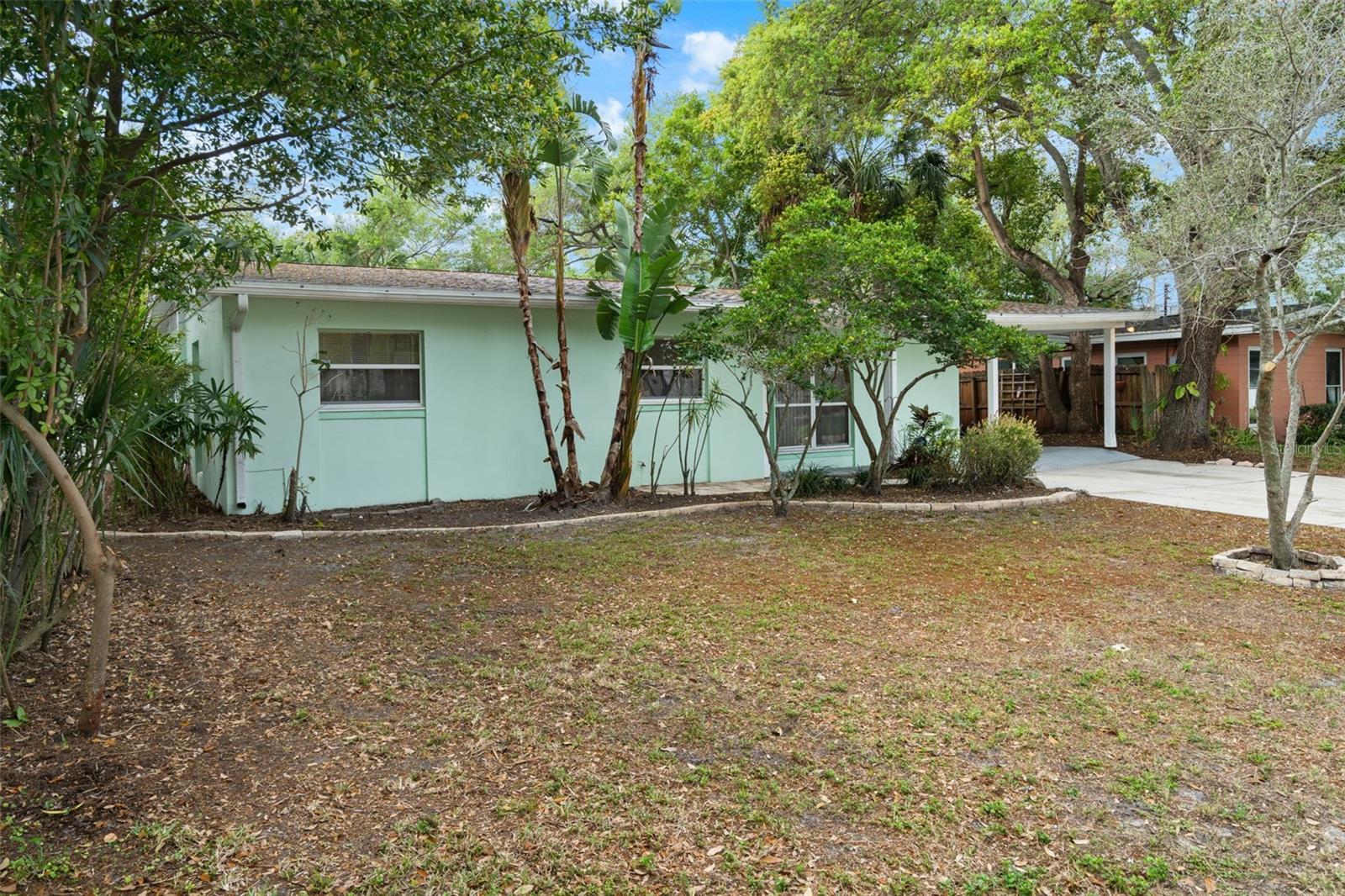 4808 W Euclid Ave Property Photo 6