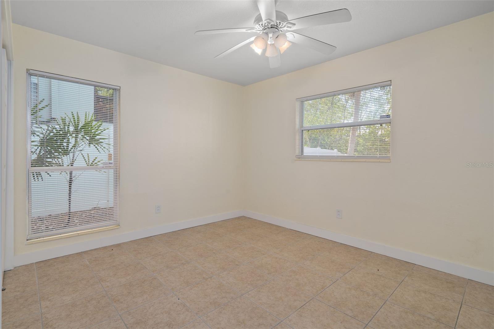 4808 W Euclid Ave Property Photo 27