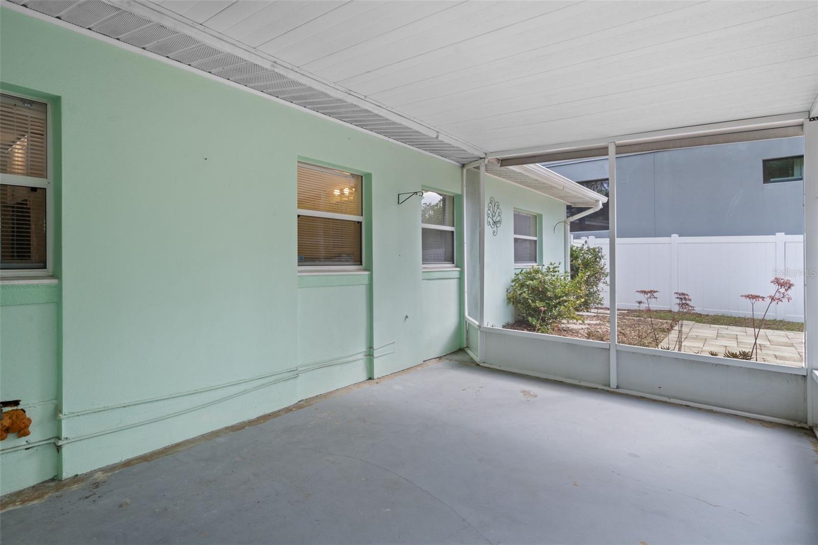 4808 W Euclid Ave Property Photo 43