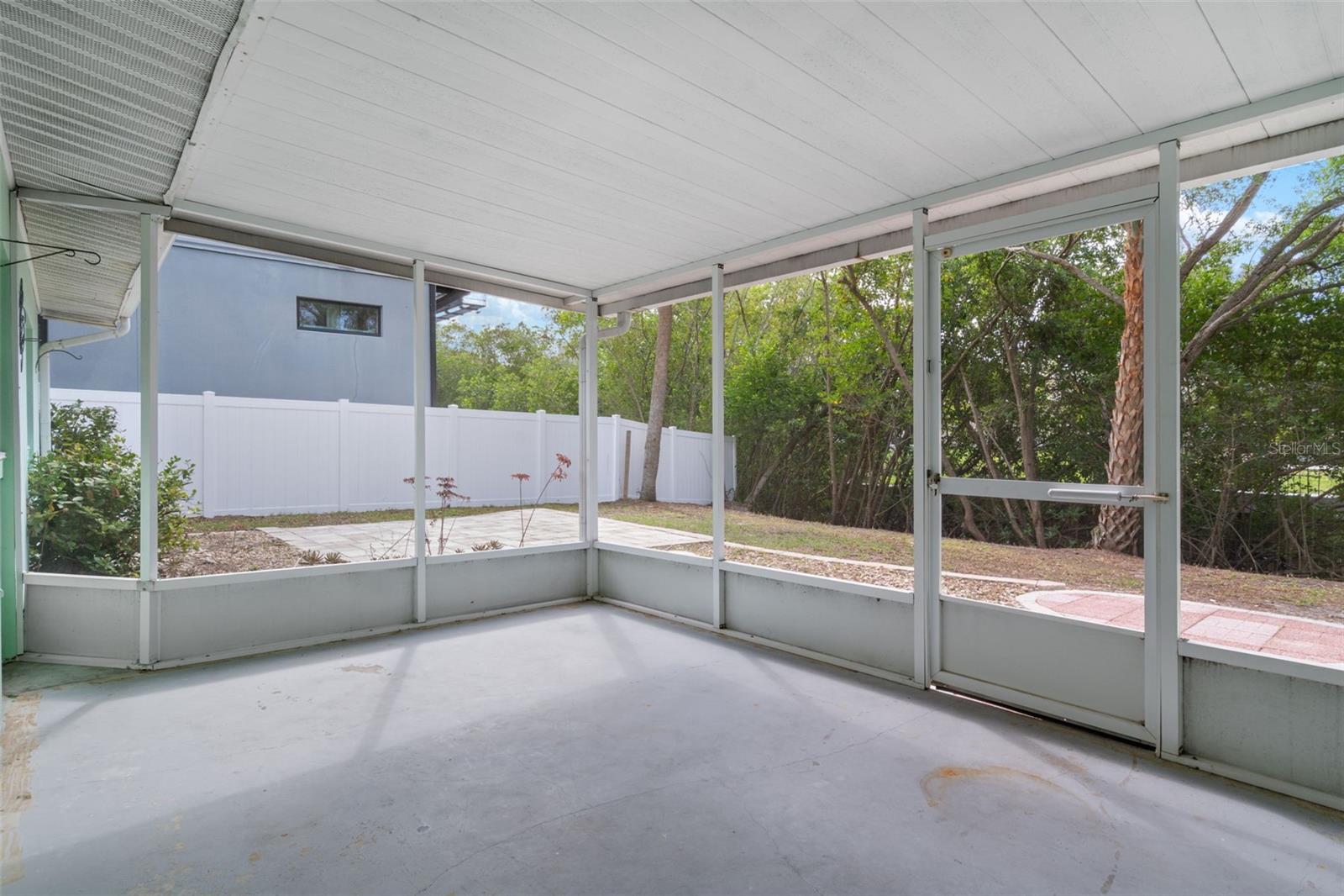 4808 W Euclid Ave Property Photo 44