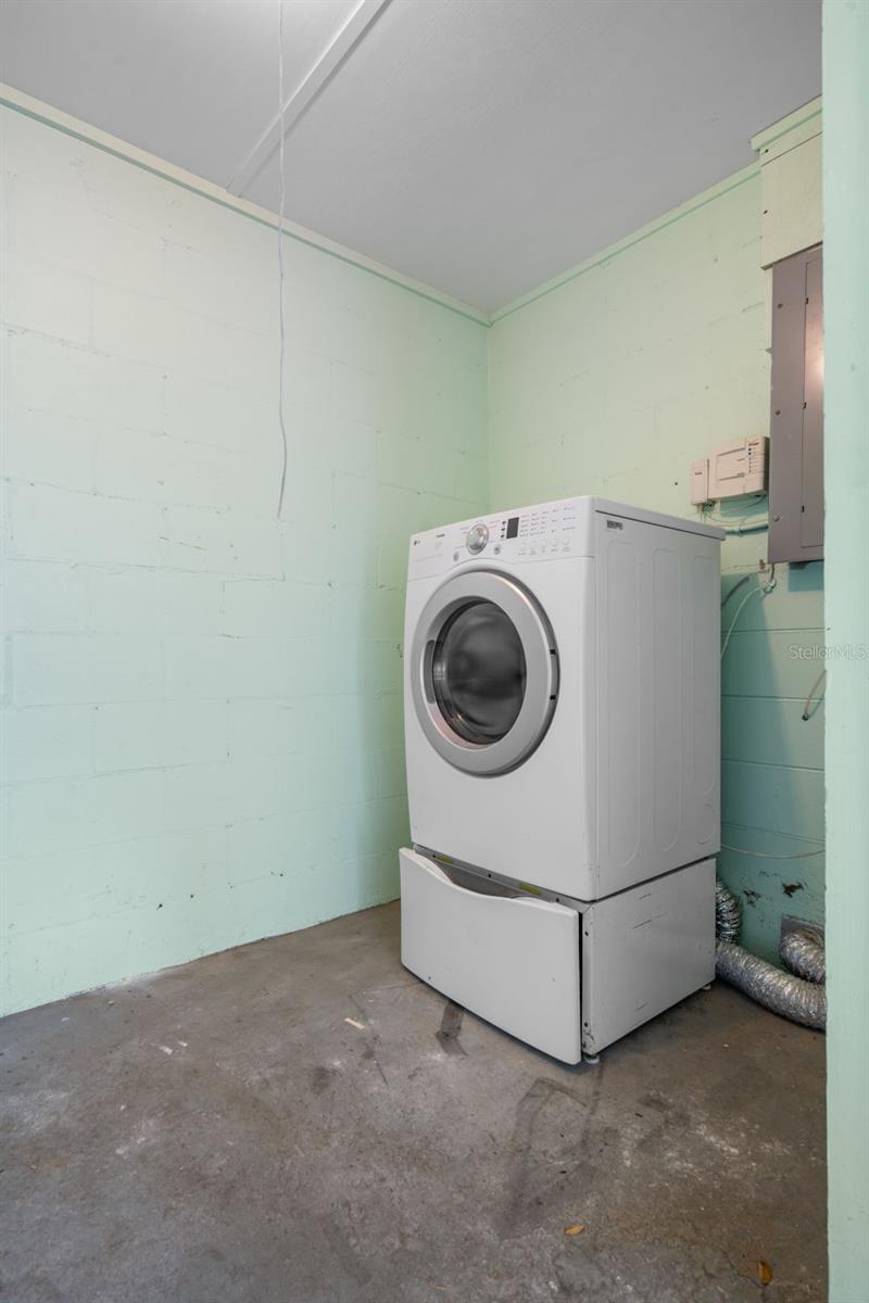 4808 W Euclid Ave Property Photo 49