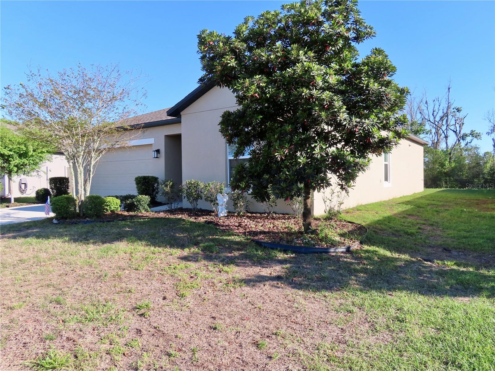 13149 Conquistador Loop Property Photo 3