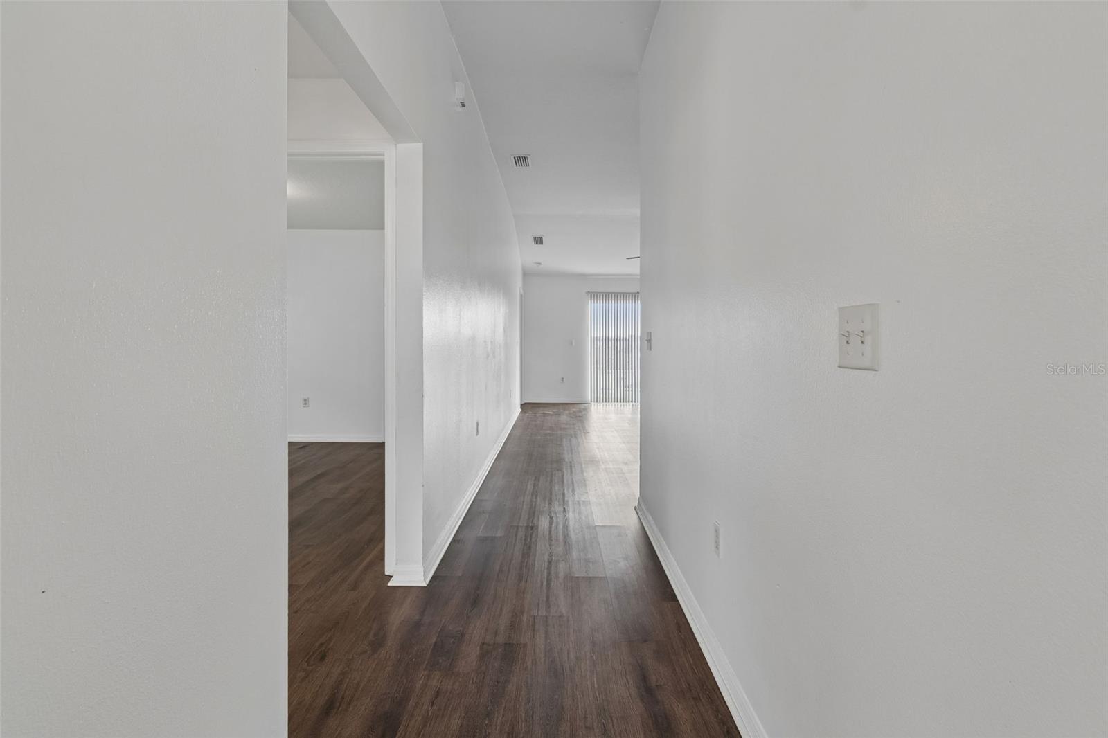7643 Weehawken Dr Property Photo 10