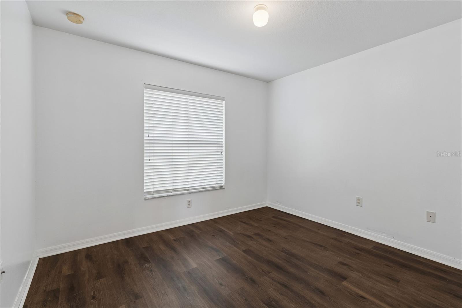 7643 Weehawken Dr Property Photo 11