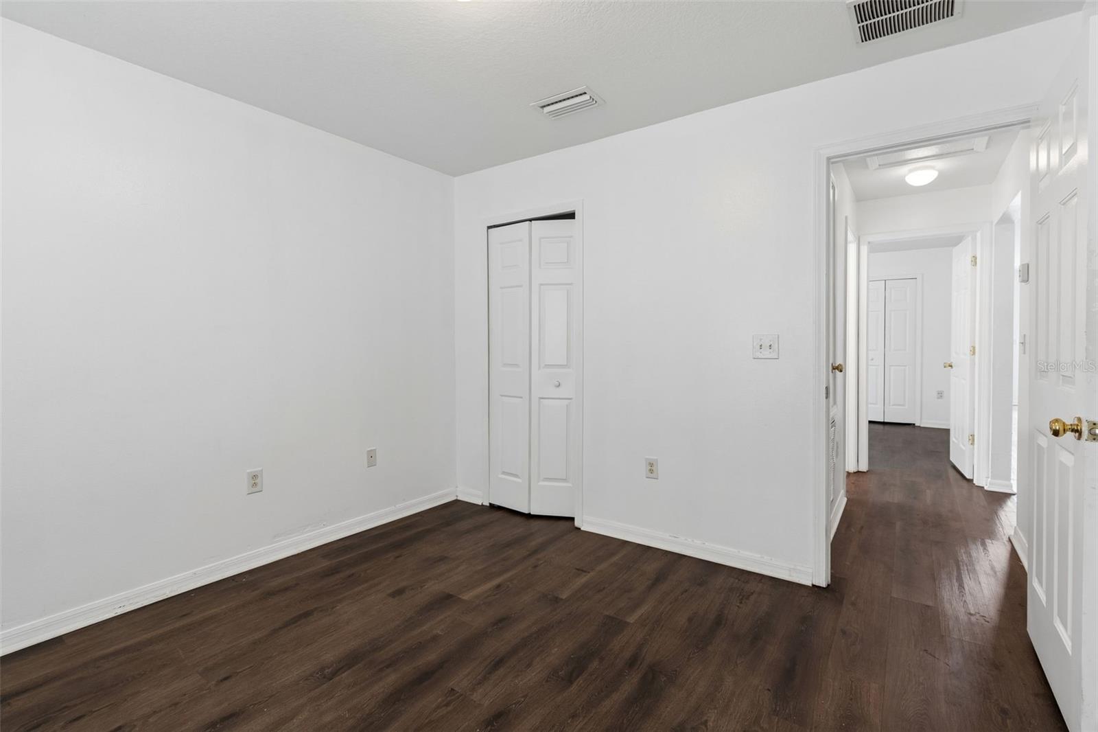 7643 Weehawken Dr Property Photo 12