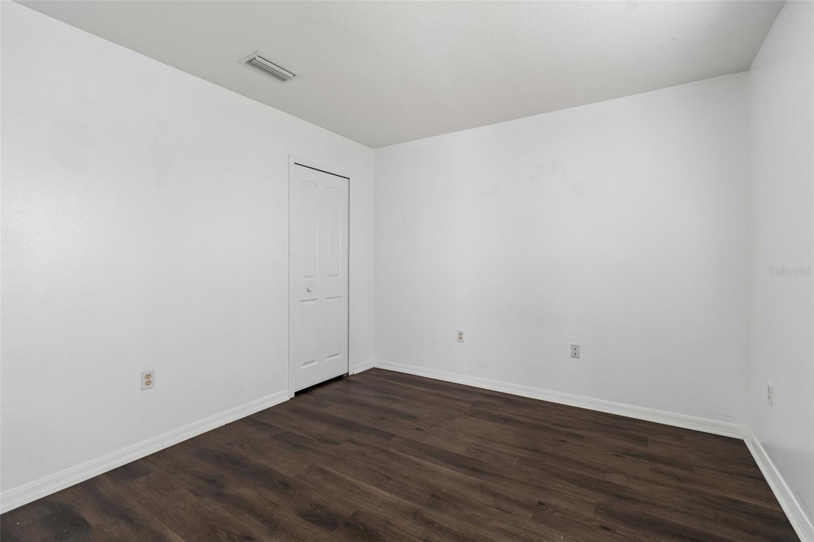 7643 Weehawken Dr Property Photo 20