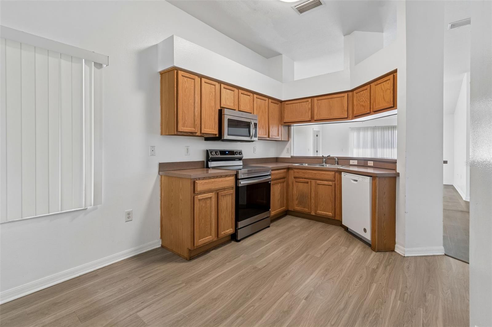 7643 Weehawken Dr Property Photo 29