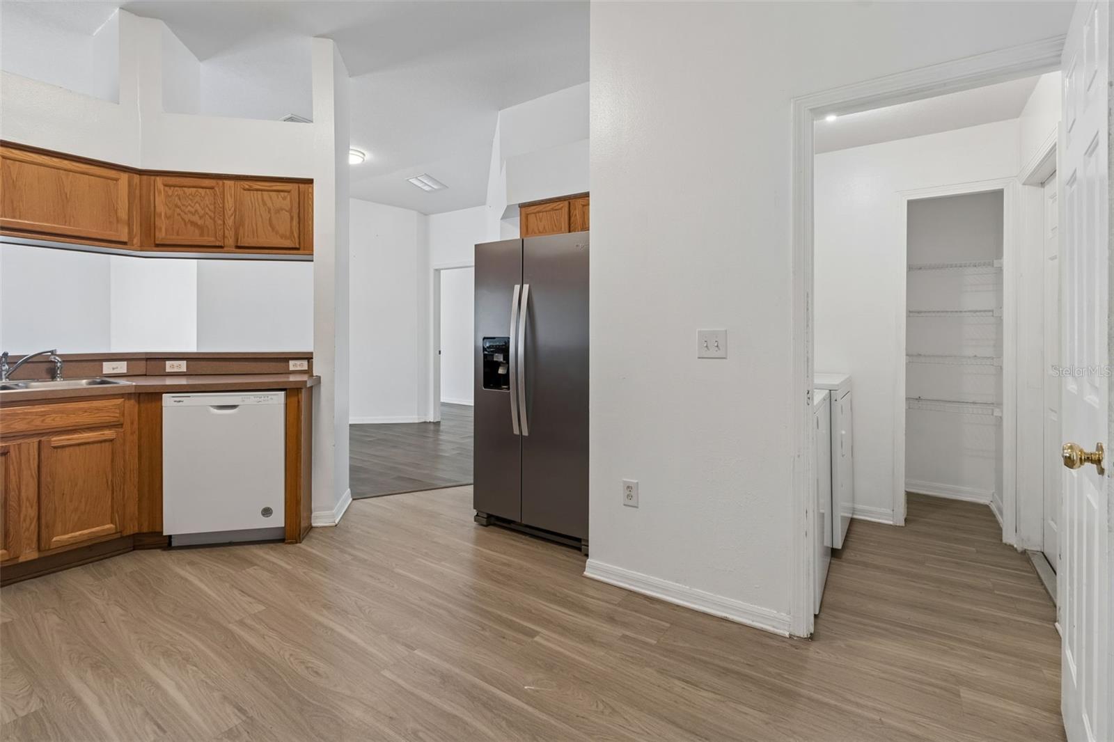 7643 Weehawken Dr Property Photo 32