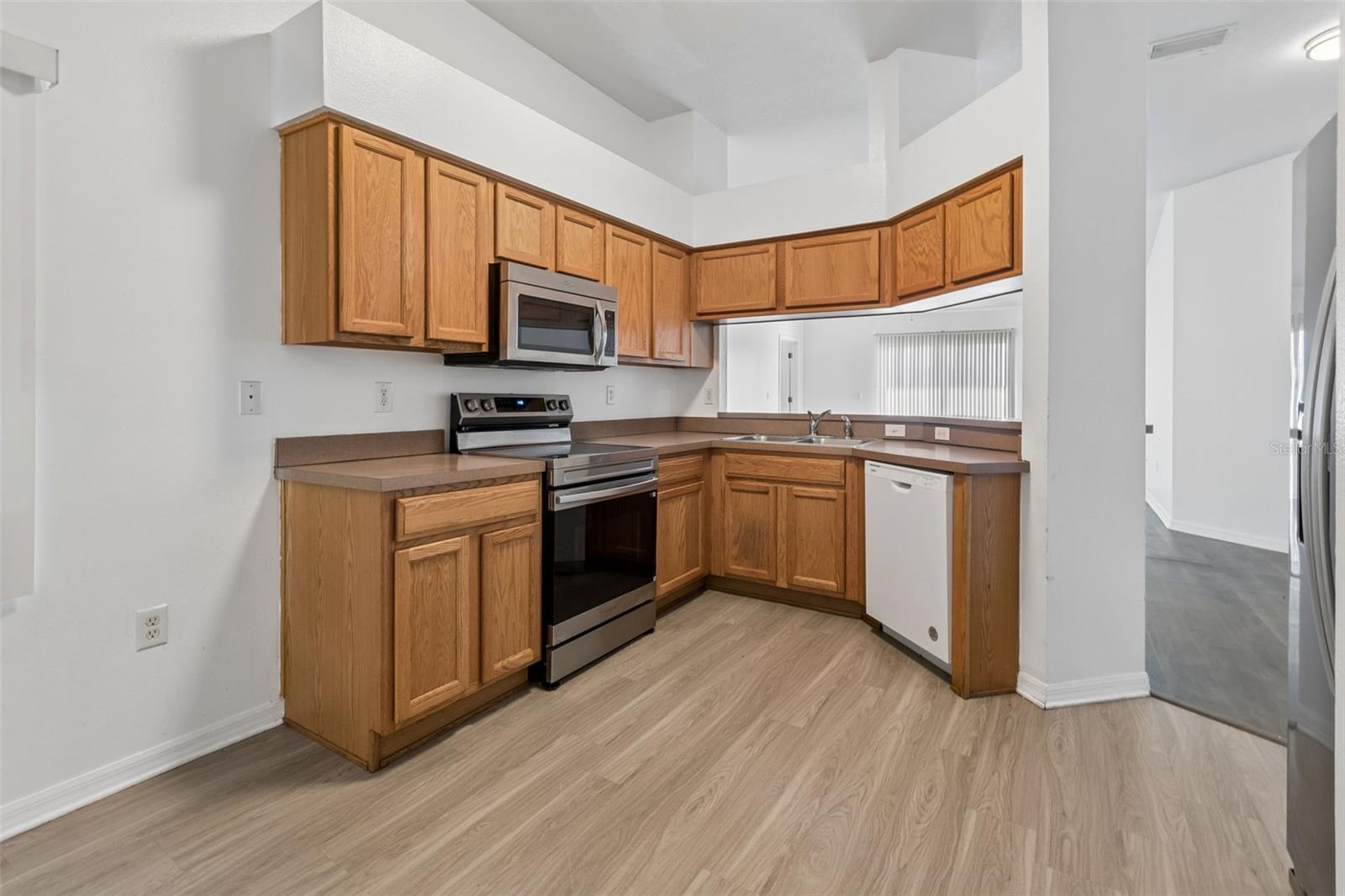 7643 Weehawken Dr Property Photo 33