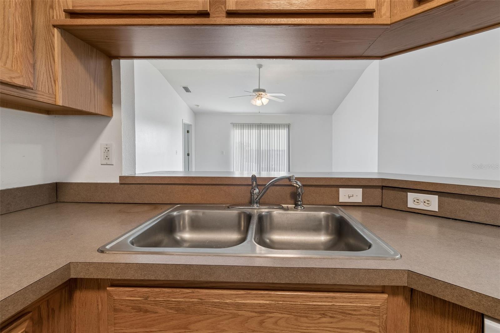 7643 Weehawken Dr Property Photo 35