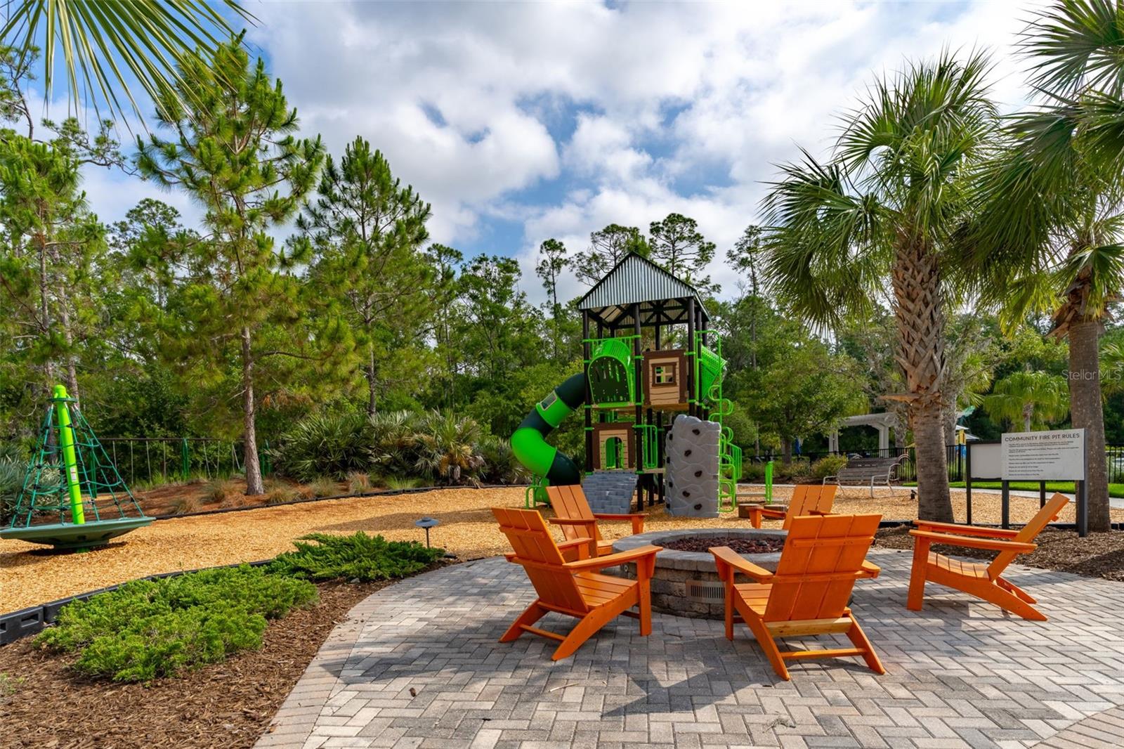 4345 Cadence Loop Property Photo 47