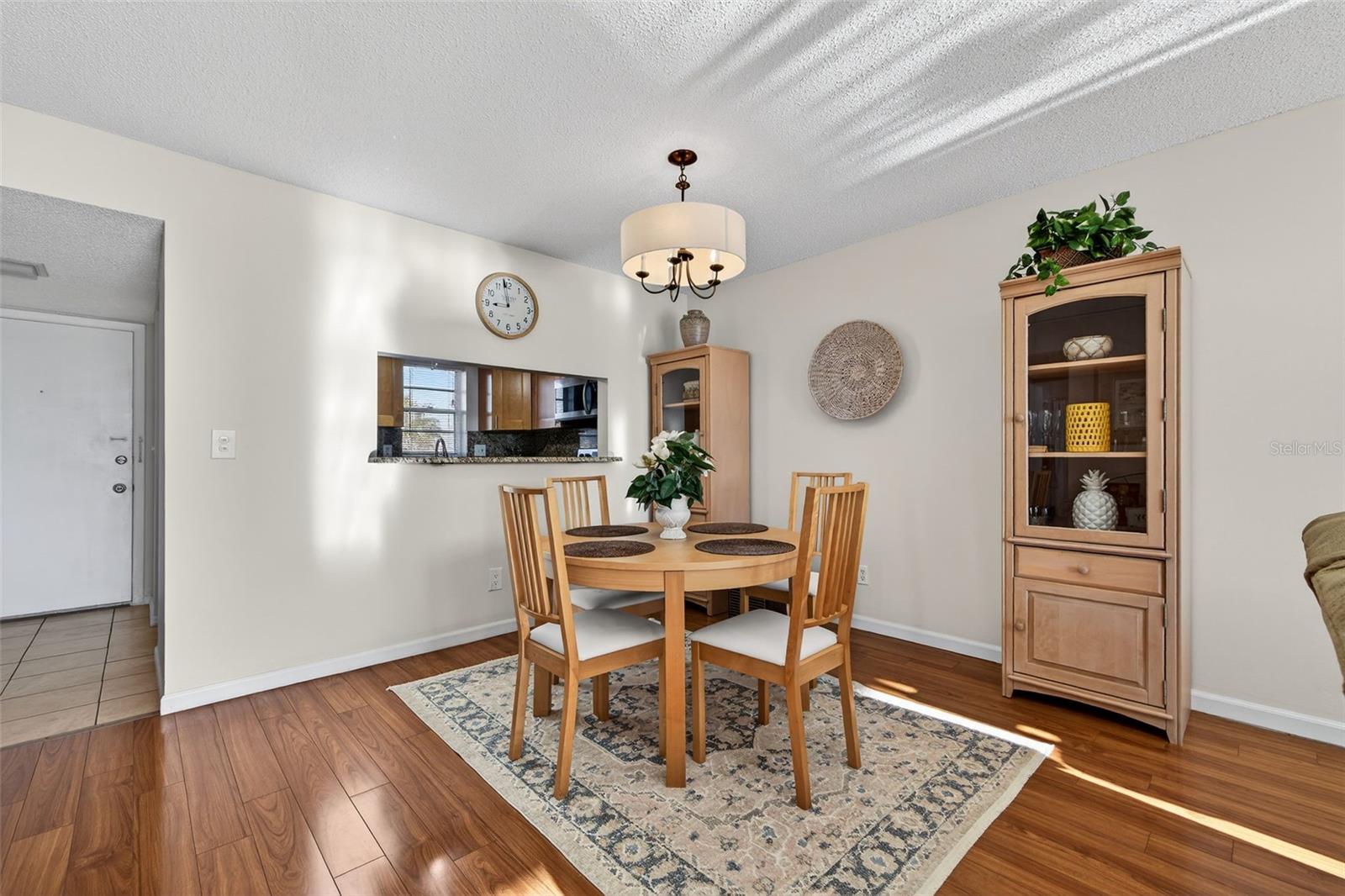 7625 Sun Island Dr S #207 Property Photo 10