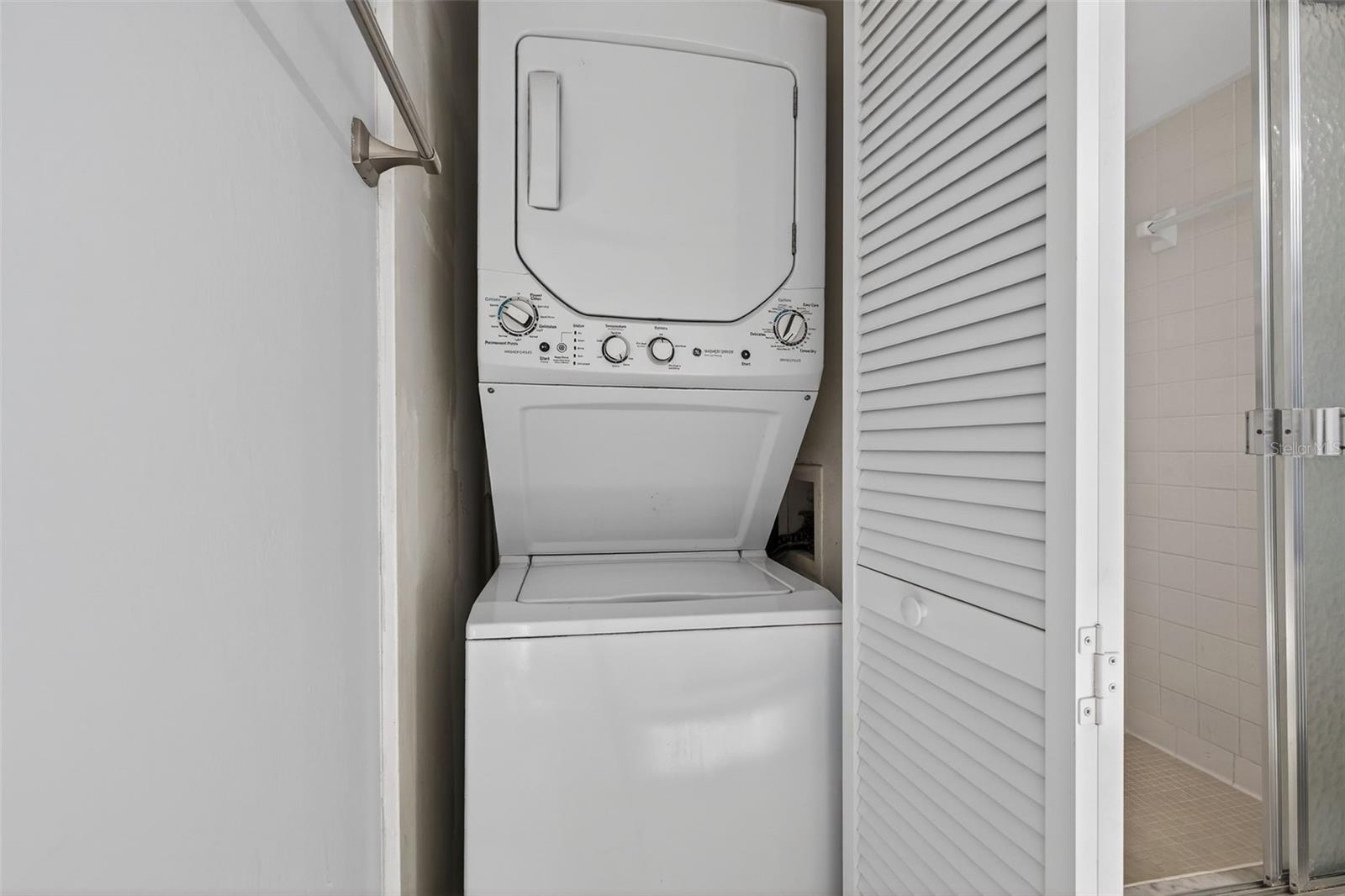 7625 Sun Island Dr S #207 Property Photo 19