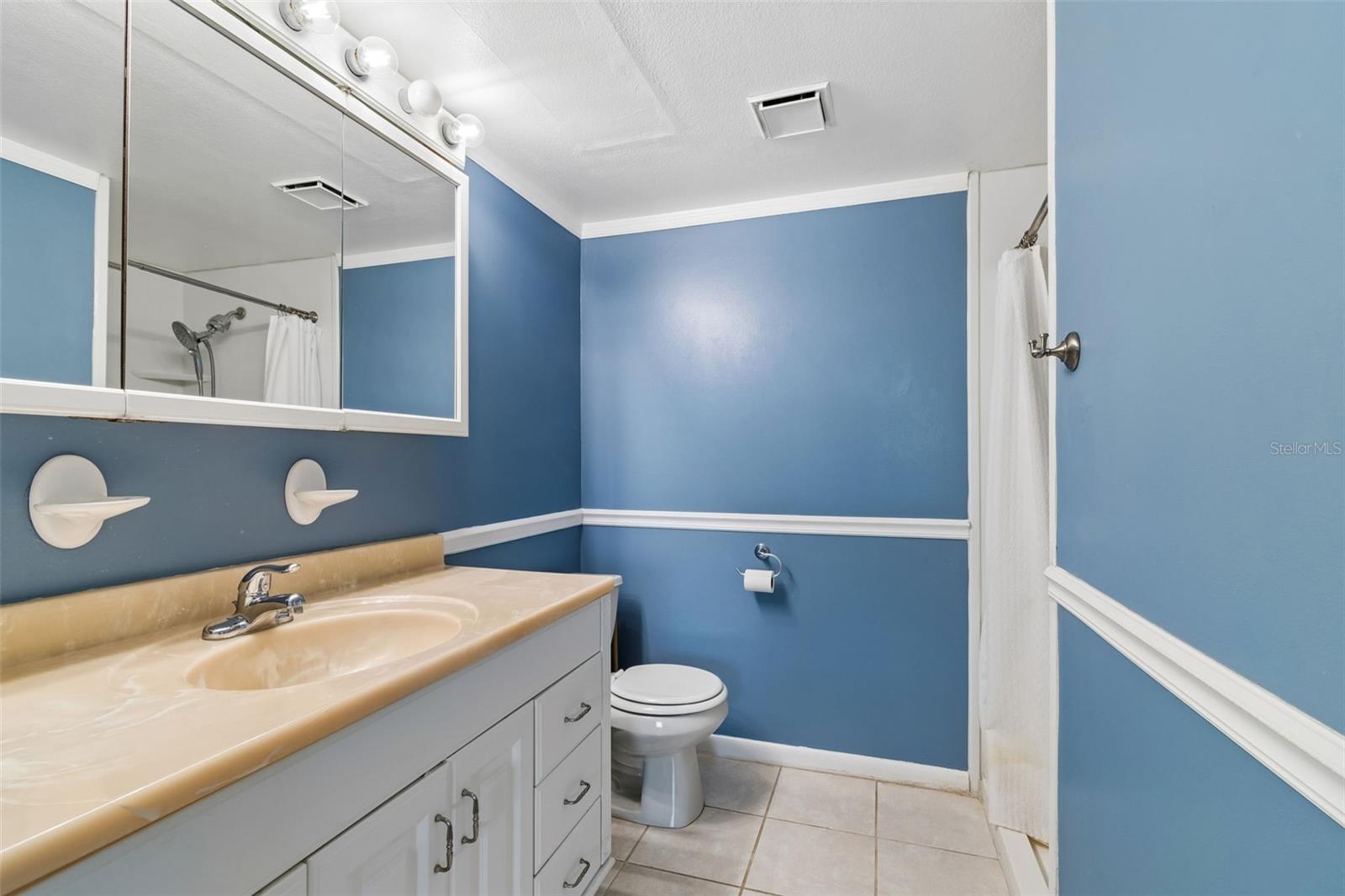 12300 Park Blvd #221 Property Photo 32
