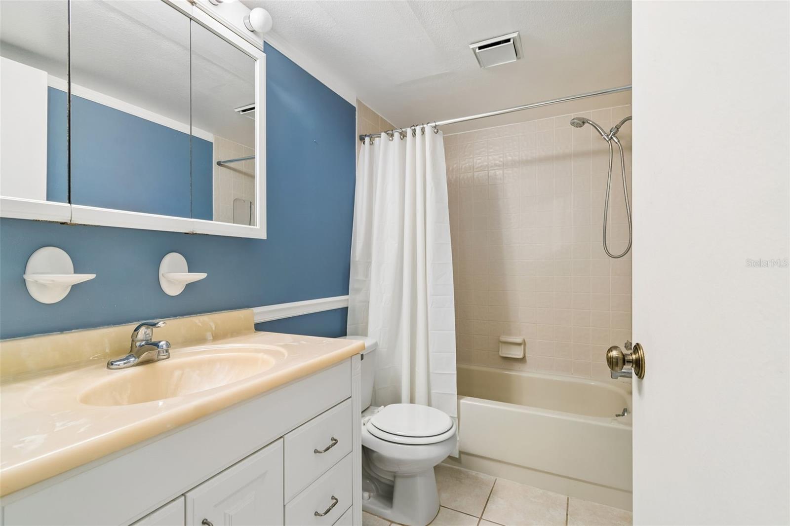 12300 Park Blvd #221 Property Photo 40