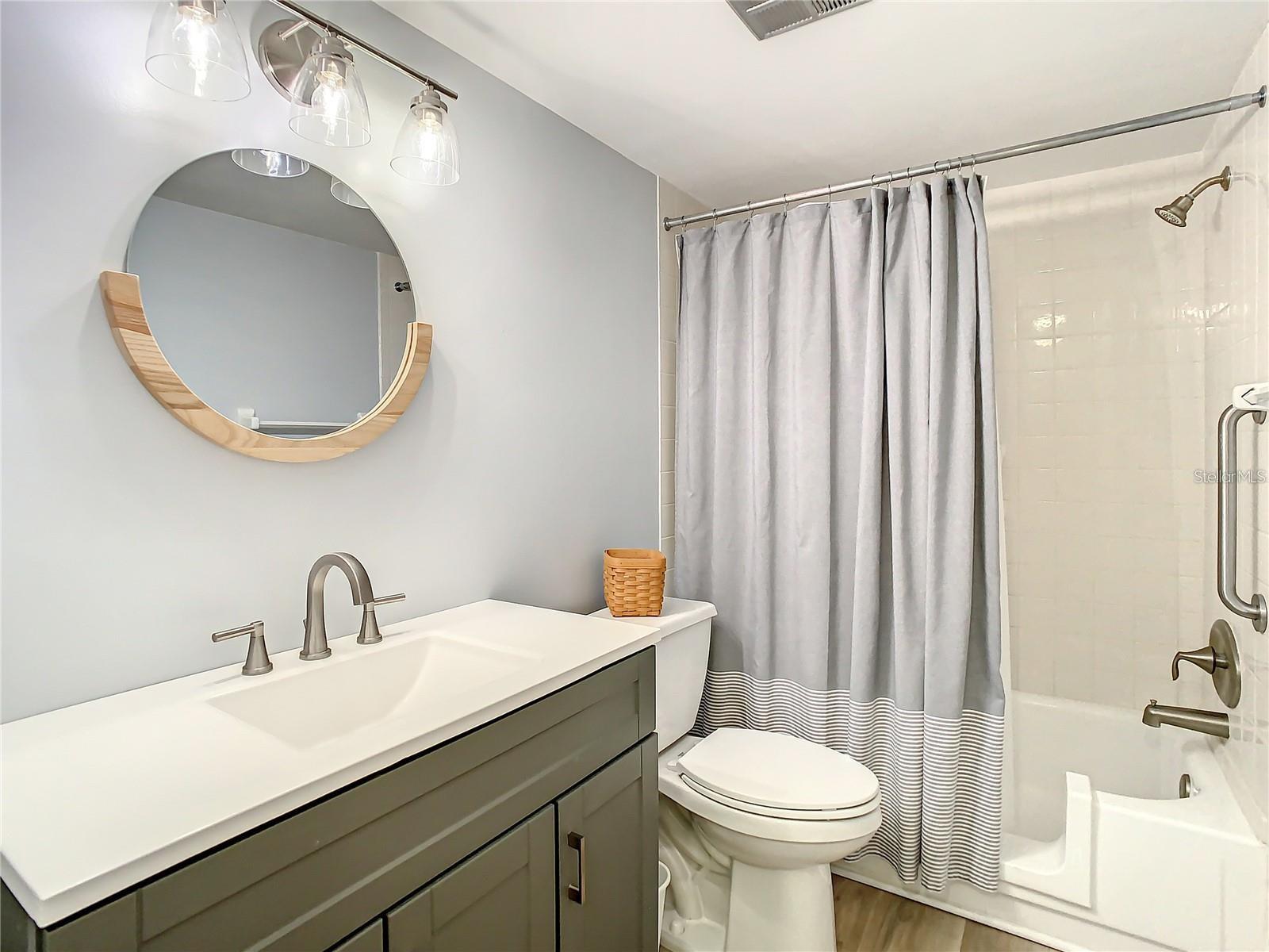 841 Patricia Ave #103 Property Photo 16
