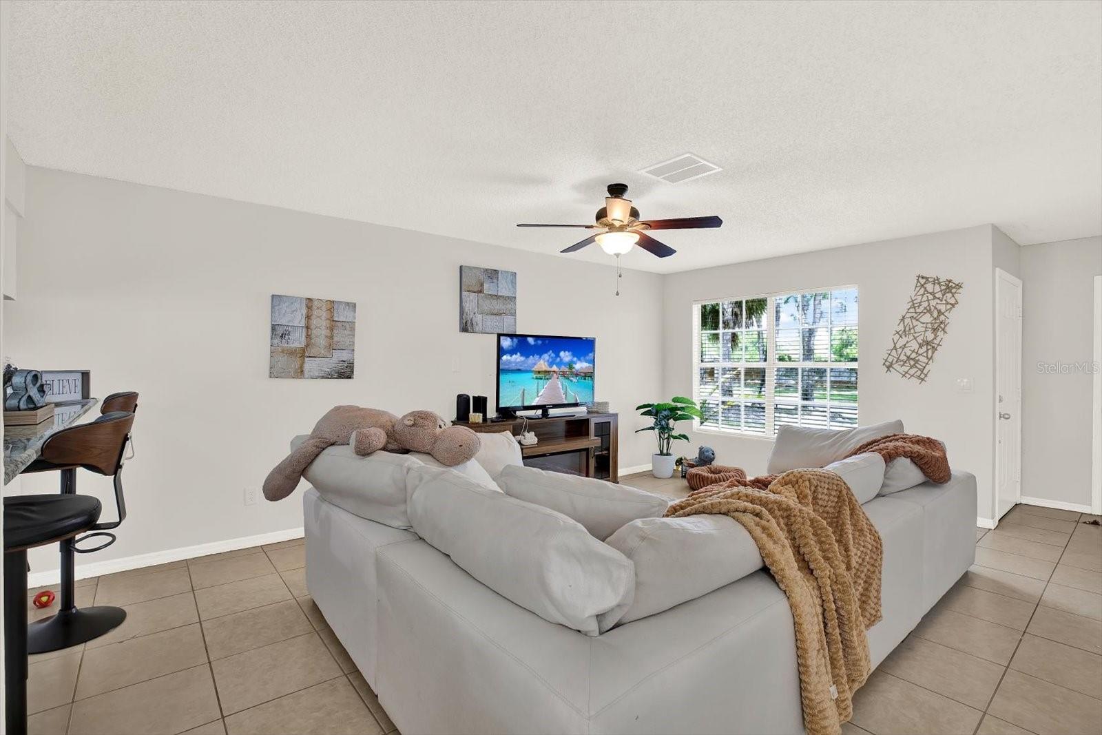 5844 Red Cedar Ln Property Photo 4