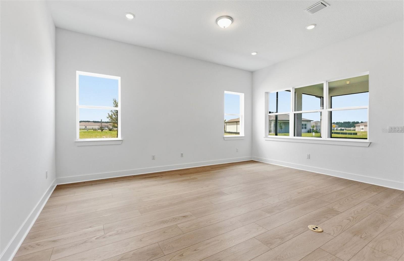 13531 Canyon Ridge Rd Property Photo 6
