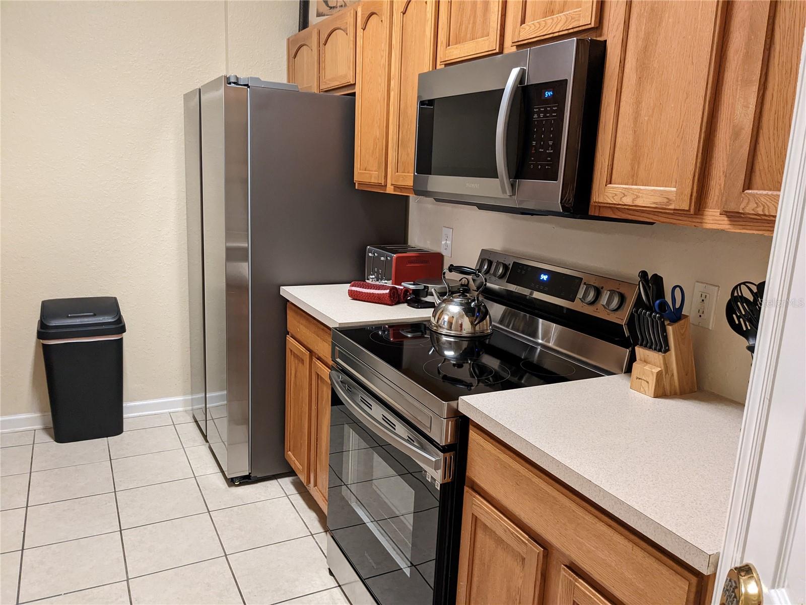 2817 Almaton Loop #304 Property Photo 6