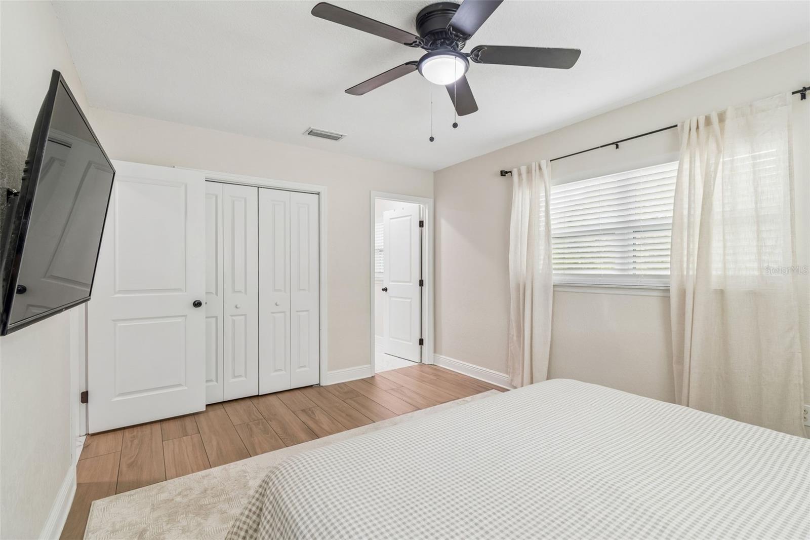 1618 Barry Rd Property Photo 30