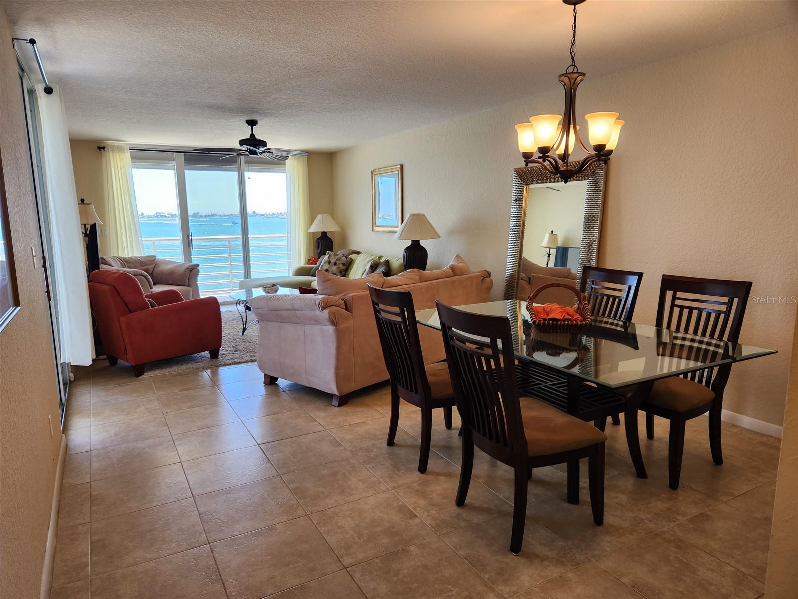 6105 Bahia Del Mar Cir #283 Property Photo 6