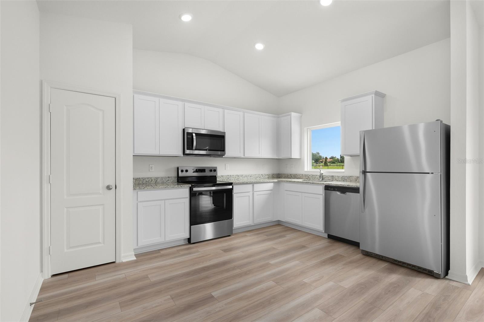 13323 Tula Loop Property Photo 2
