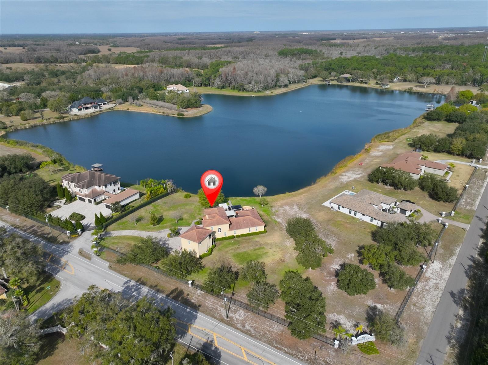 10517 Tarpon Springs Rd Property Photo 3