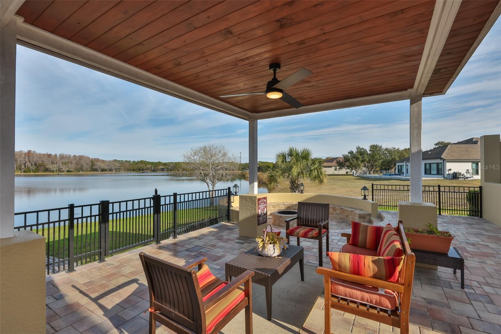 10517 Tarpon Springs Rd Property Photo 8