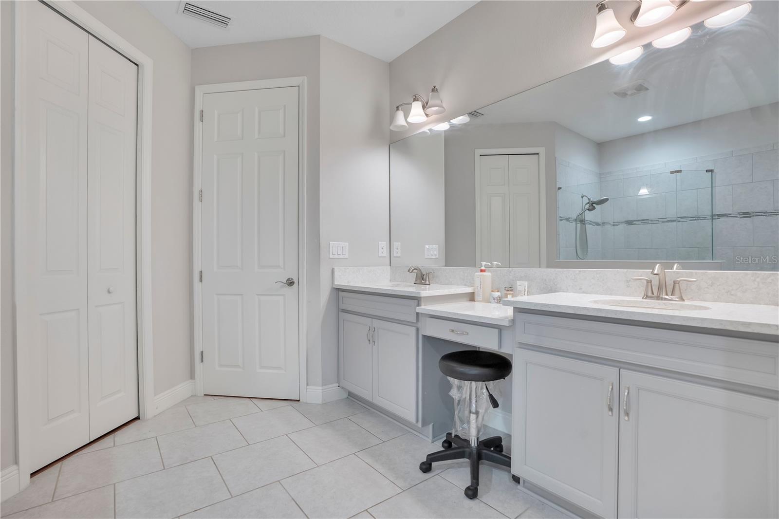 21914 Butterfly Kiss Dr Property Photo 22