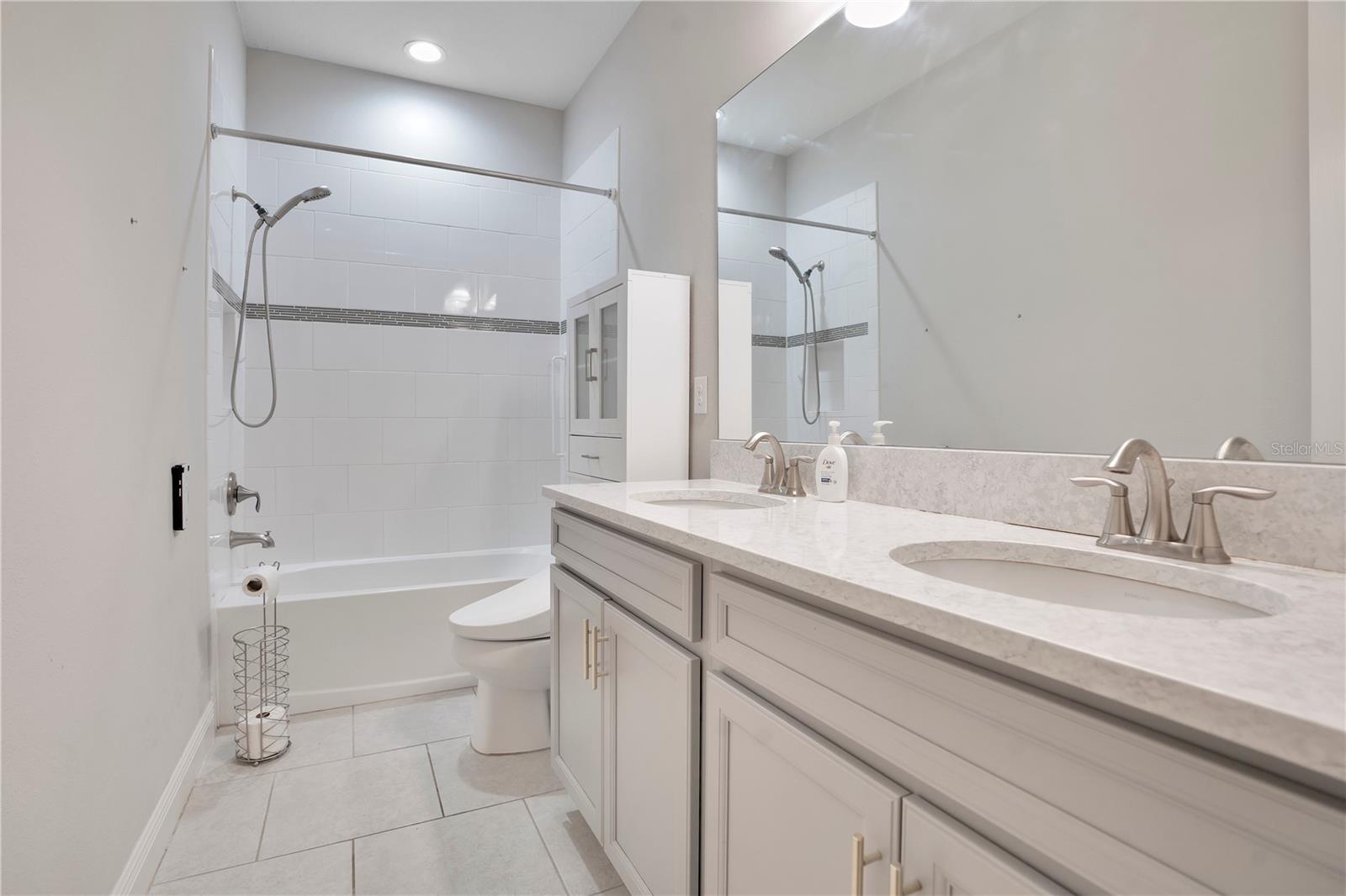 21914 Butterfly Kiss Dr Property Photo 27