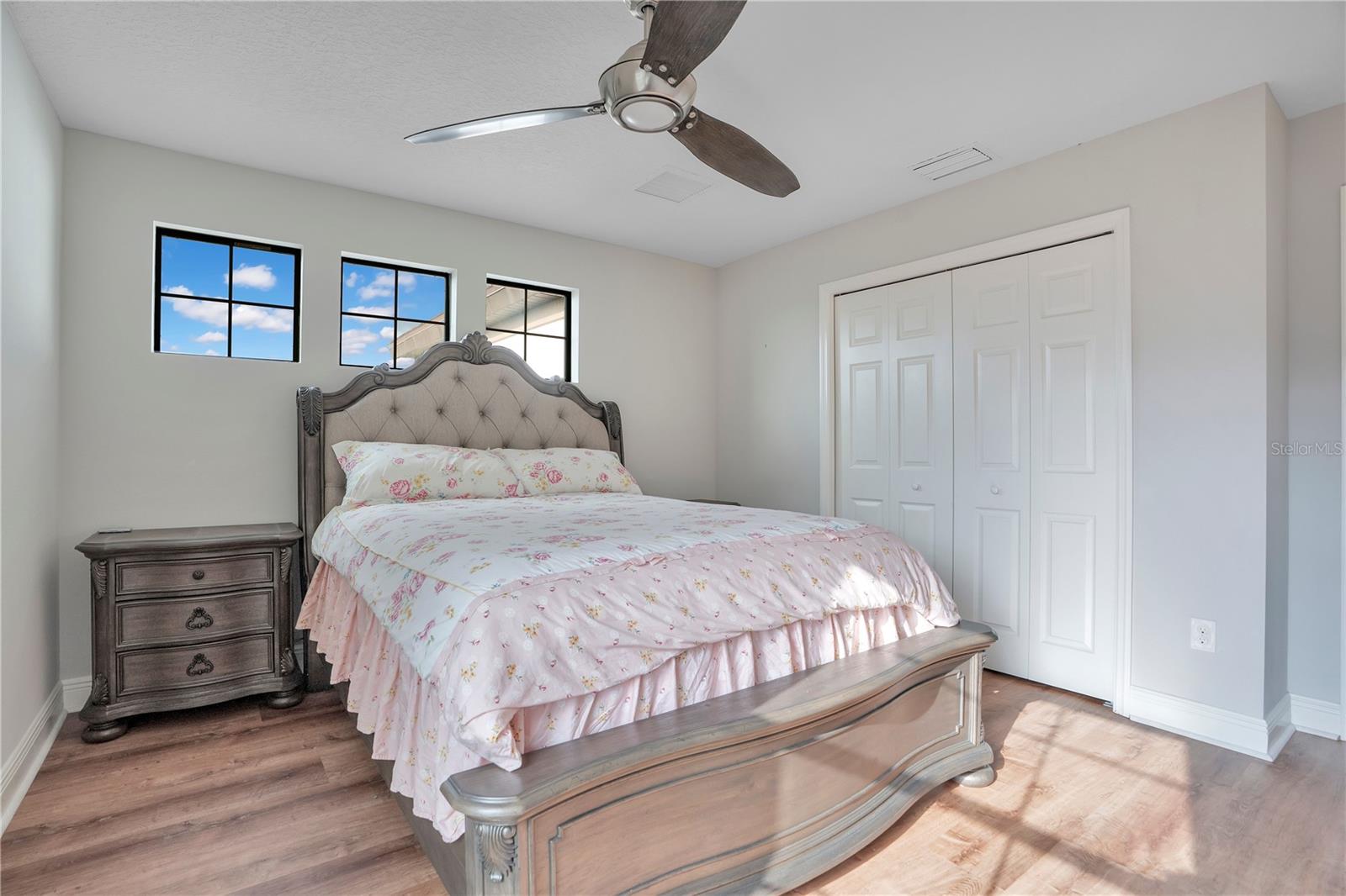 21914 Butterfly Kiss Dr Property Photo 31