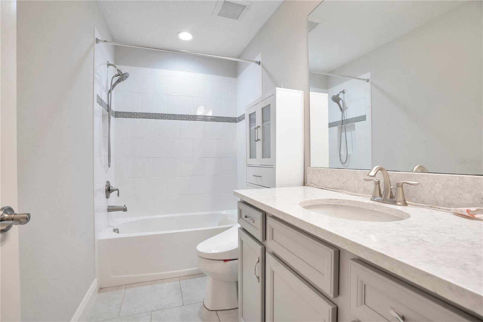 21914 Butterfly Kiss Dr Property Photo 32