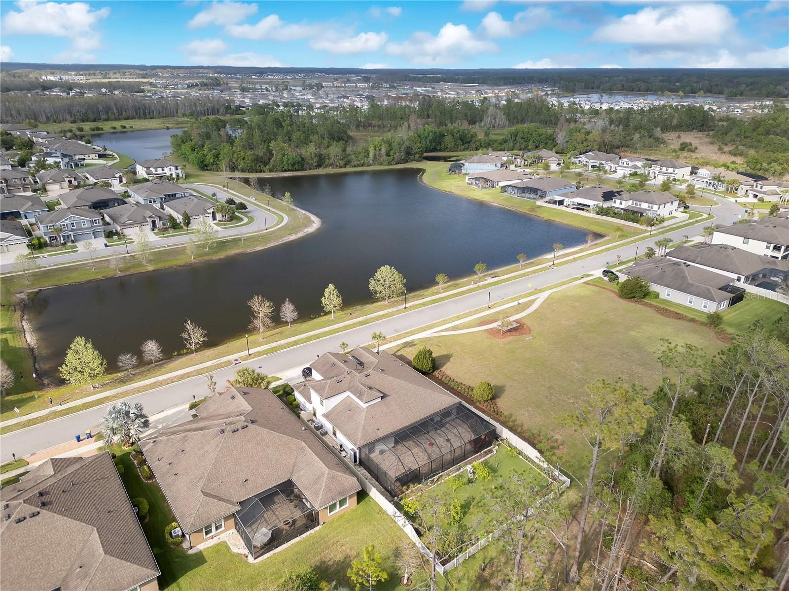 21914 Butterfly Kiss Dr Property Photo 48
