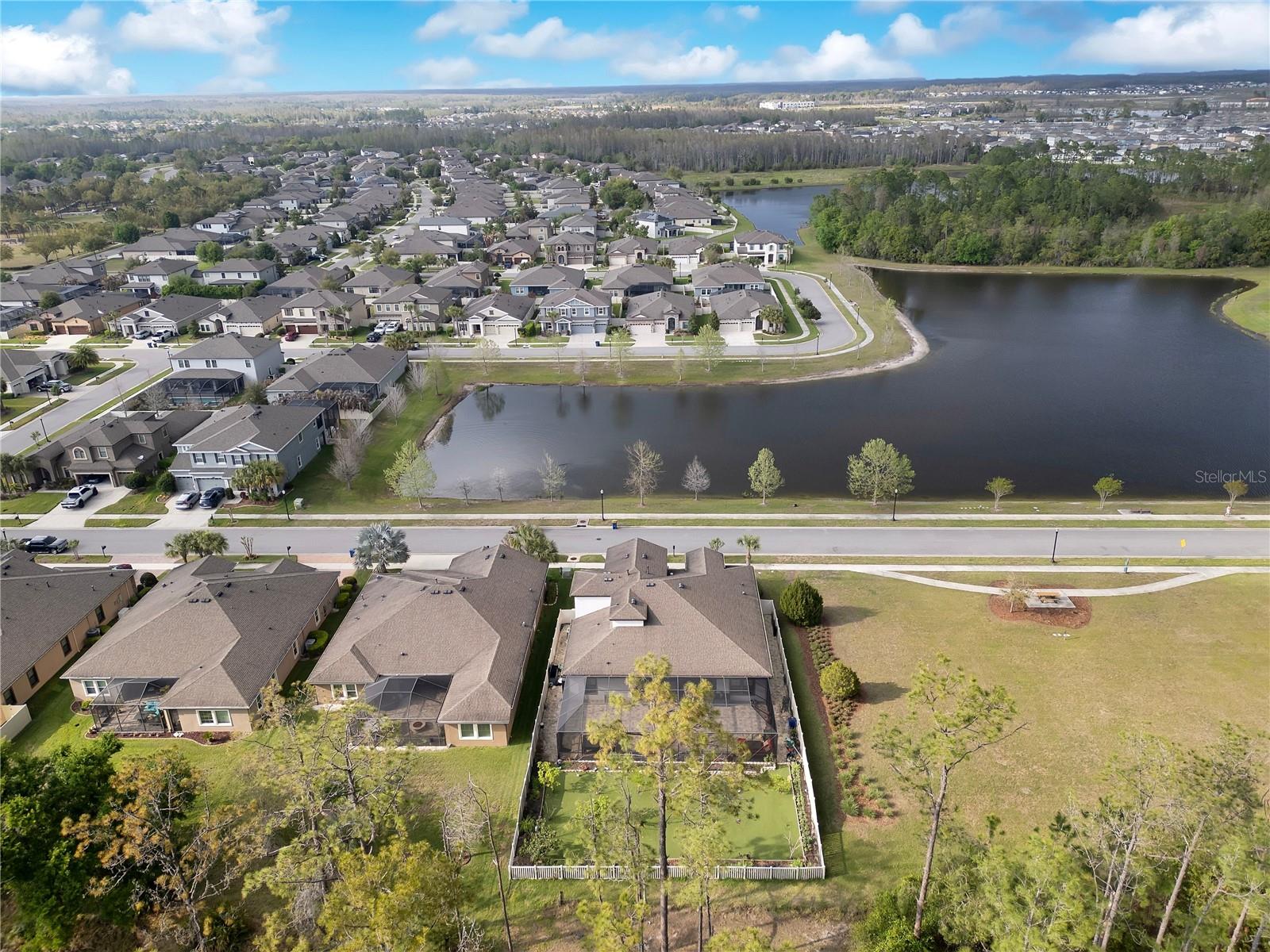 21914 Butterfly Kiss Dr Property Photo 49